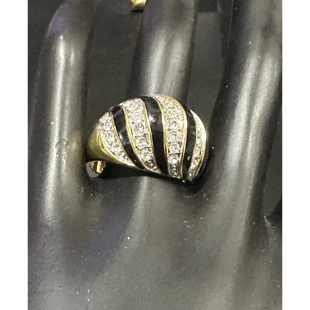 Black Enamel Clear Rhinestone Swirl Design Statement‎ Ring Gold Tone Sz 9 EDCO
